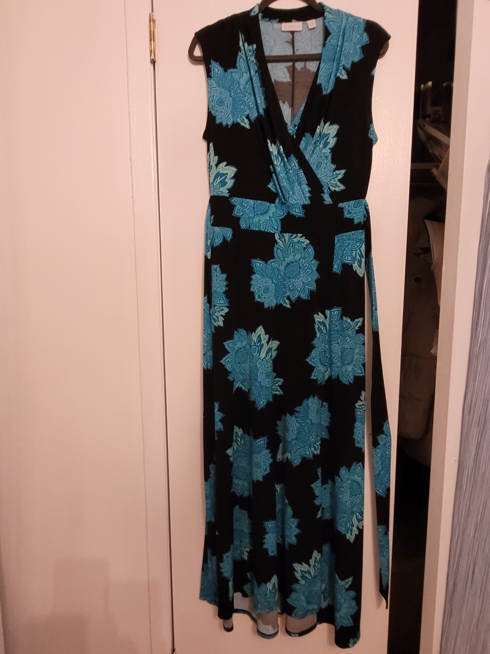 New York & Company Black Maxi Dress with Teal Floral Print - Picture 8 of 8